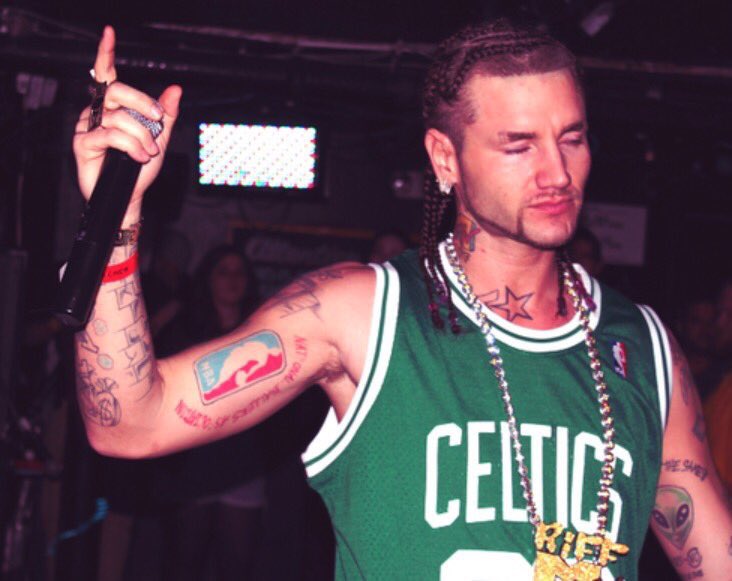 JODYHiGHROLLER's tweet photo. 🍀RAP GAME LARRY BiRD🍀 https://t.co/h4m99Igfn8