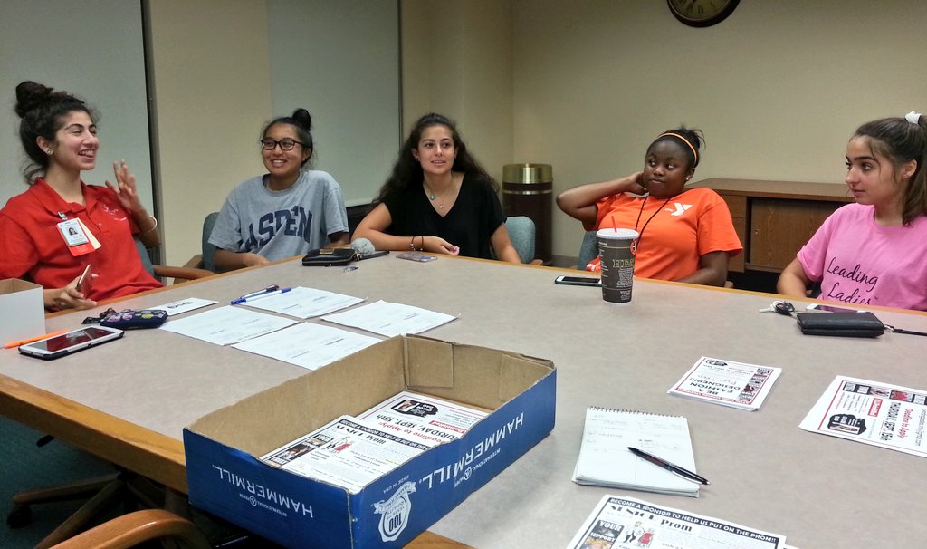 leading4ever's tweet photo. Working late on the #LLseniorProm planning our Aug 18th event! https://t.co/LHmMQUGuIg