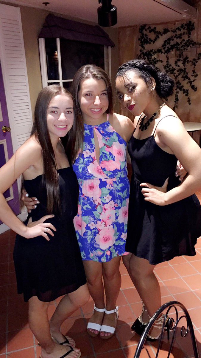 kiannaap's tweet photo. Love these people #cheercamp2016 https://t.co/3Kkj9sa4Sf