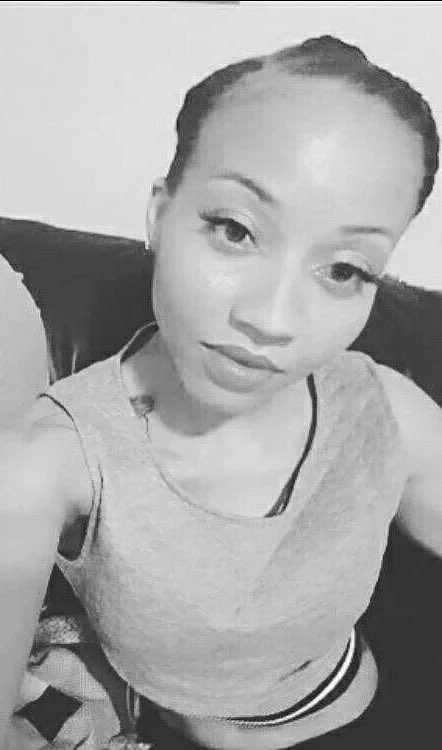 tchampp's tweet photo. Rest in peace to my step-cousin Korryn Gaines. I'm so sorry your baby girl &amp; boy have to live w/o a mother. https://t.co/l9T1EoPy4s