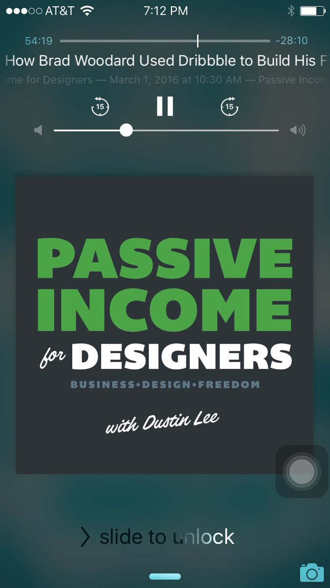 cfloresdesign's tweet photo. Getting some tips from @brave_the_woods! #passiveincomefordesigners #dustinlee #sweetknowledge #art #business #yes https://t.co/8mJ66wgzBk