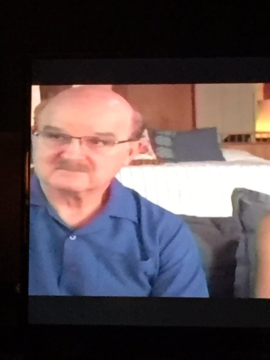 _JojoFletcher's tweet photo. Jojos dad has better hair than @RobbyHHayes #TeamJordan #TheBachelorette https://t.co/BBBt6cEeBt