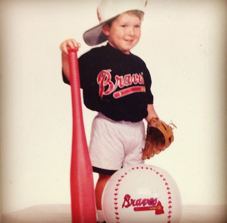 zachhi11's tweet photo. @Braves @TheRealMattKemp #ThrowbackBraves back to '93. Still rockin it everyday https://t.co/OtGKxKJcMd