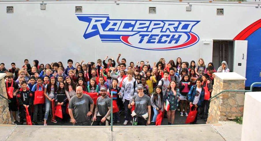peckracing49's tweet photo. #MondayMotivation #givingback #RaceproTech Team taught @stemeducation @LakeElsinoreUSD middle school! @Justinpeck49 https://t.co/KL7pGXMEmQ