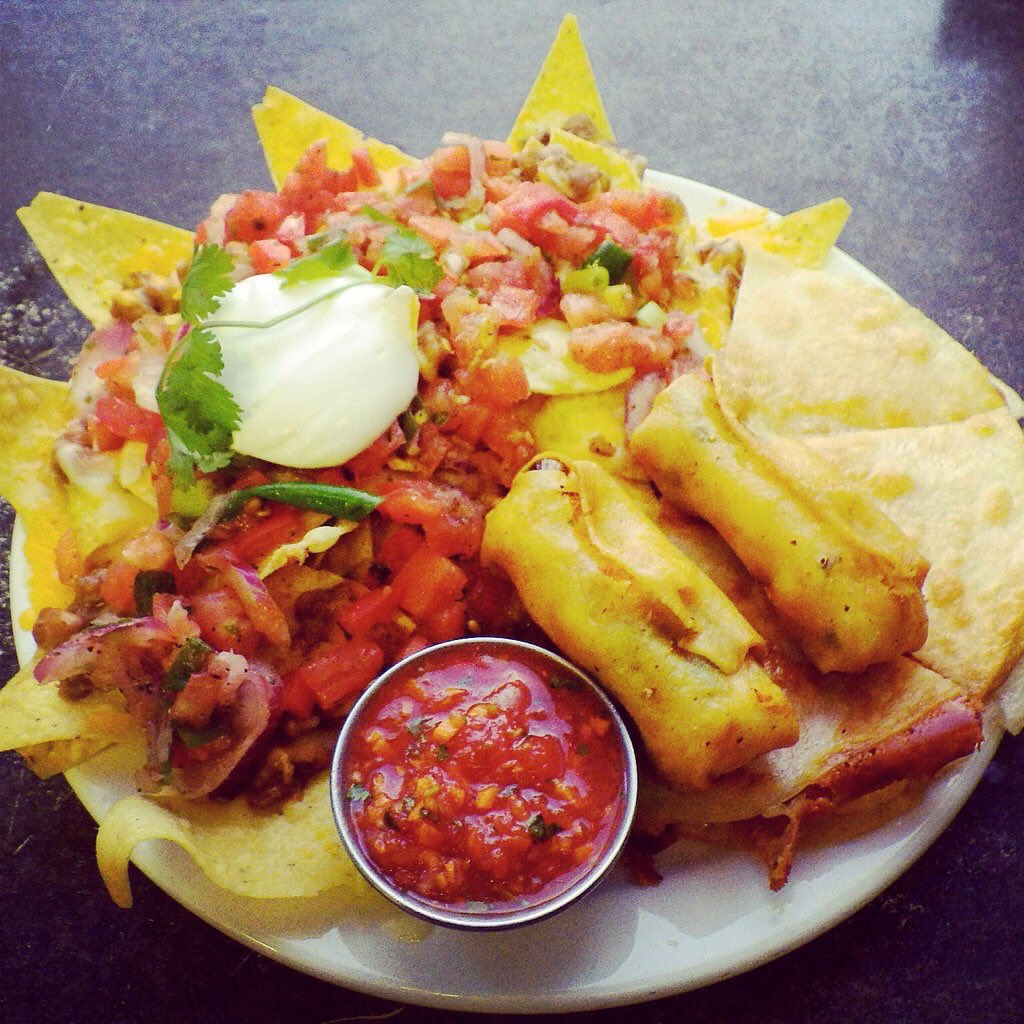 GinasMexican's tweet photo. Your #TexMex dinner awaits you on #BCDay at @GinasMexican Cafe for dinner tonight. #Nanaimo #BCDayWeekend https://t.co/IwxxJXFF0D