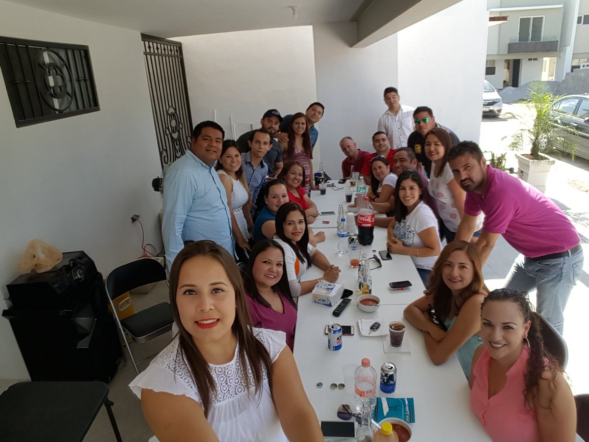 yazzmin_gg's tweet photo. Un semestre más 💪! !! Ahora si a descansar unos días. .. https://t.co/1ABITCHGep
