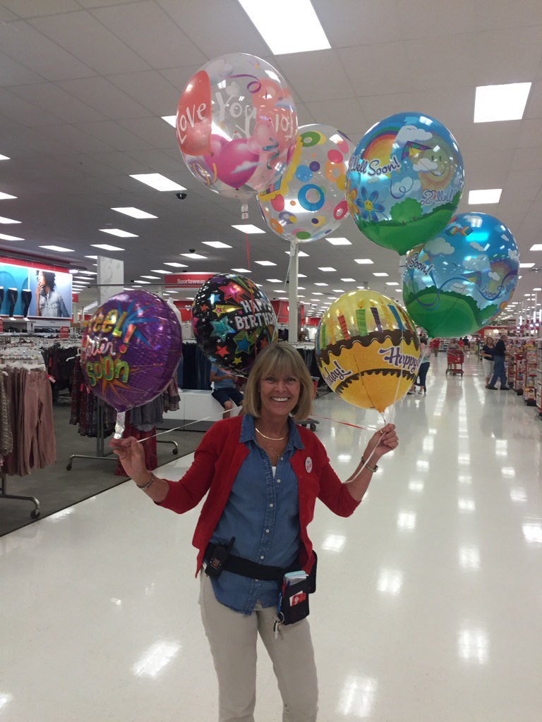 StaciSchmidt20's tweet photo. #birthdaybaby? Nope driving red cards @T2406 &amp; hoping to make her fly! @daniellernelson @tilletts3 @CristinErdman https://t.co/jZV1soQLQP