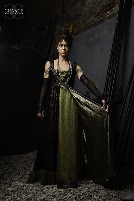 GreatCometBway's tweet photo. Meet Amber Gray, she'll be making her Broadway debut this fall as Hélène, in @GreatCometBway. Photo: @chancemag https://t.co/mHmLYb8yWT
