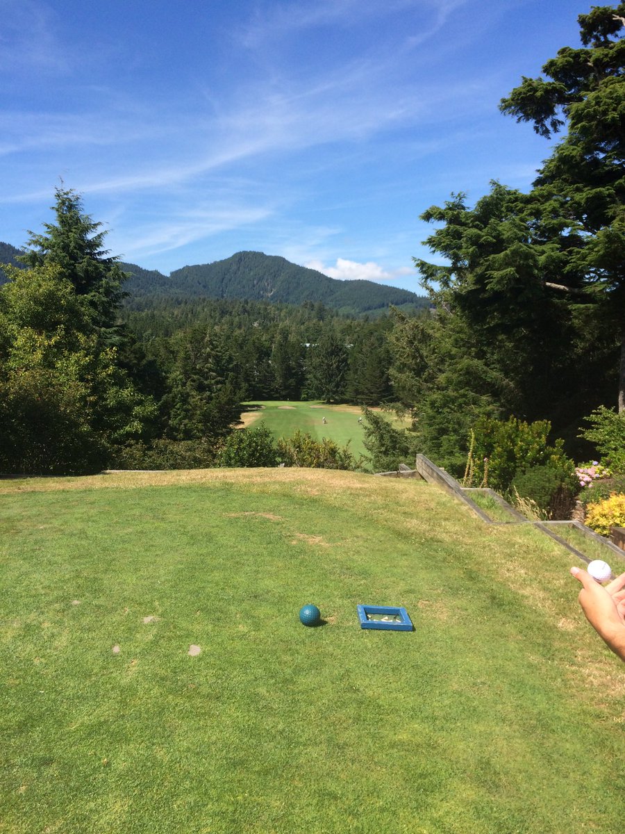 manzanitagolf16's tweet photo. August is a great month for some beach golf!#golfmanzanita https://t.co/z0UzwWkSX8