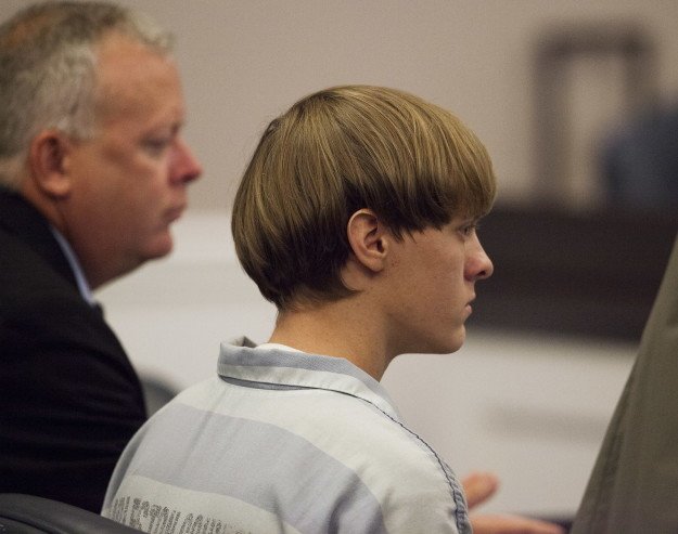 BuzzFeedNews's tweet photo. Dylann Roof is challenging the constitutionality of the federal death penalty law https://t.co/z6xnZzFHXQ https://t.co/qDSnLQFBsZ