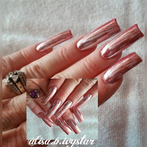 BestOfNailArt's tweet photo. Rose gold https://t.co/dgMjS4KuBM #NailArt https://t.co/uFLRVmIH0x