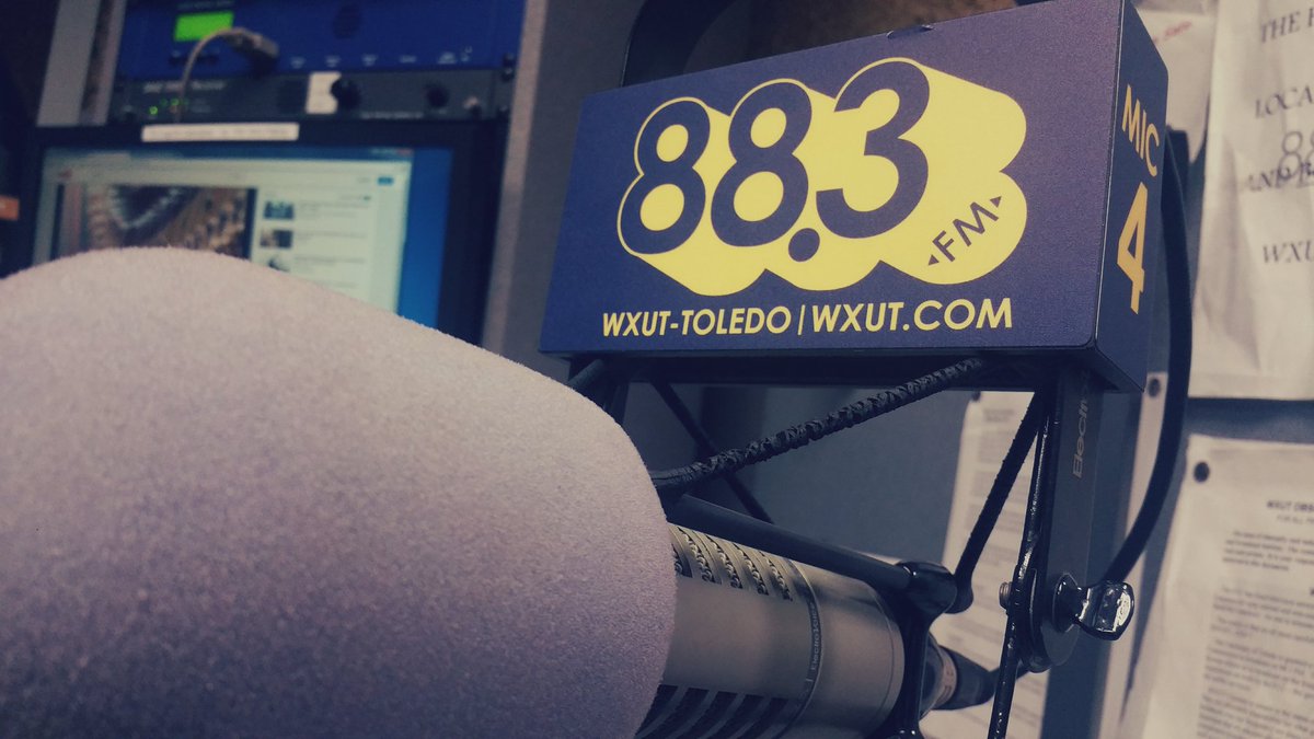 JhuryllPhoenix's tweet photo. #JhuryllPhoenix on AIR at 88.3 FM WXUT with @TheRealSam950 and @needledropwxut Thanks for having me! Much love❤ https://t.co/D8aw243XeI