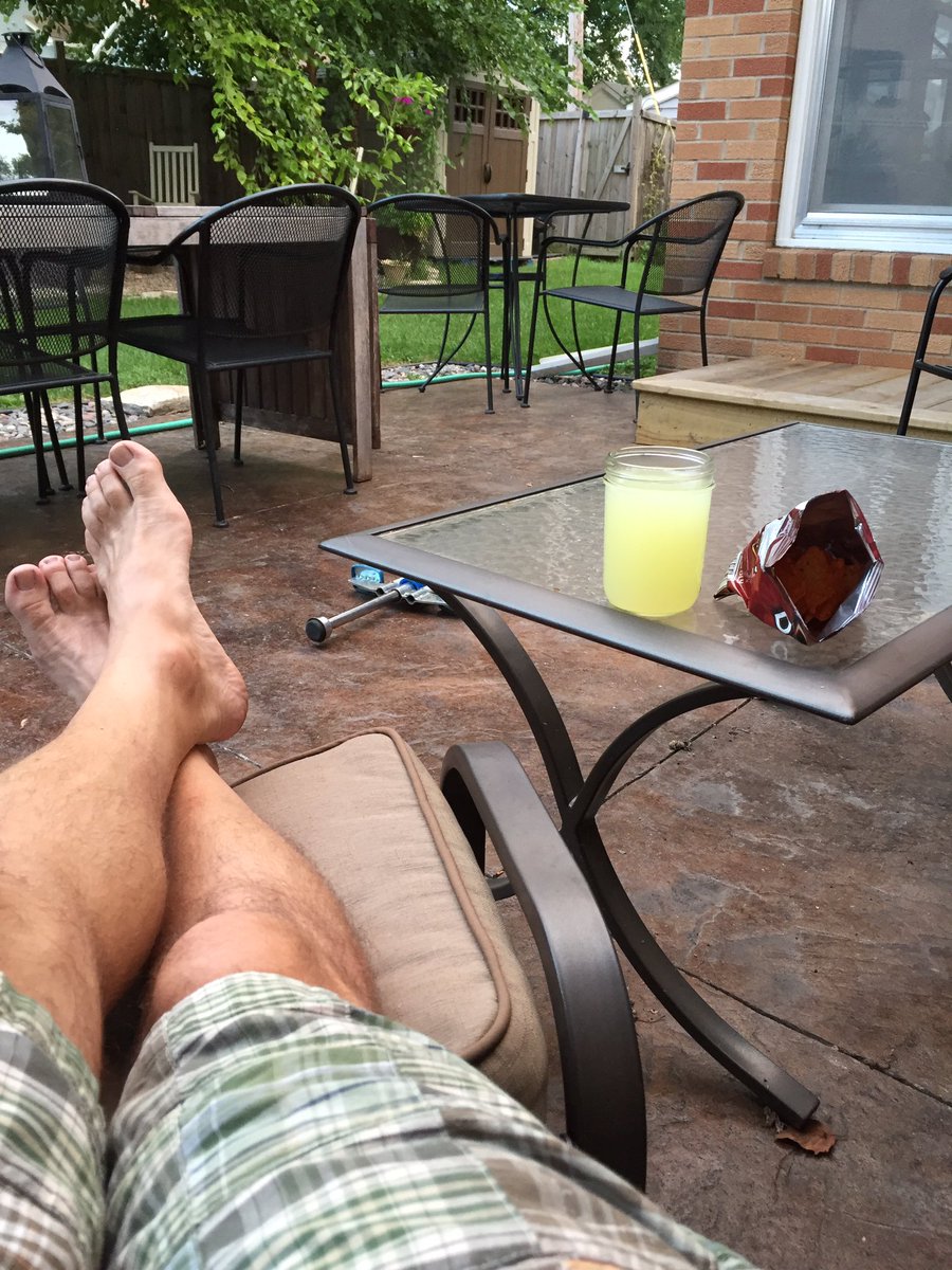 MattRunion's tweet photo. Lemonade. @Doritos. @Twins on the radio with @CoryProvus and Danny Gladden. Livin' it up! @MLB #TVnotincluded https://t.co/6DrASKYS4c