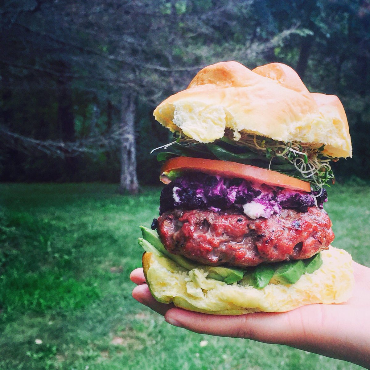 MyPoachedEgg's tweet photo. I'm drooling #lambburger #blueberrygoatcheese https://t.co/WLzojO3wb4