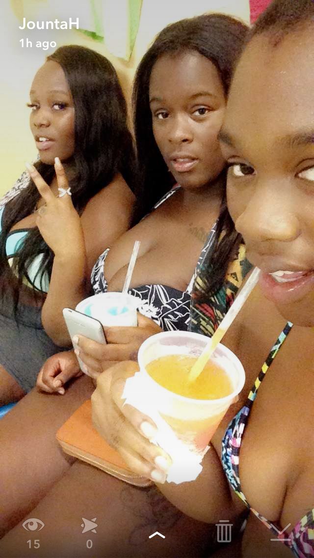 ambitious_ta's tweet photo. Beach flow 🏖🏖😝😜😍😎 https://t.co/l34u655F1K