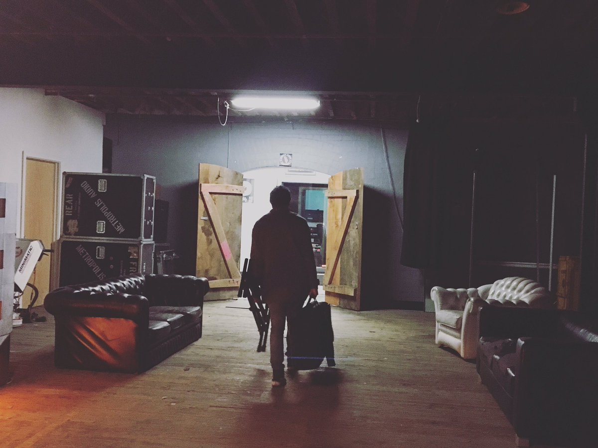 DRW_ENT's tweet photo. @WoodlockMusic heading into #furstockstudios today to lay down a little something. #themonkees #themonkeeseffect https://t.co/Wj8ebWlXbD