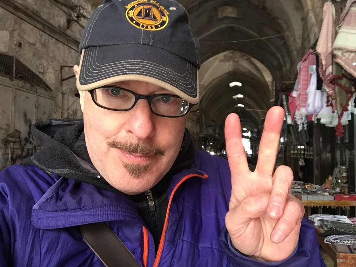 BradleyJayChat's tweet photo. Find out how Einstein changed the world with book author John Gribbin - midnight tonight on #JayTalkingWBZ. https://t.co/PO01XoVa1Q