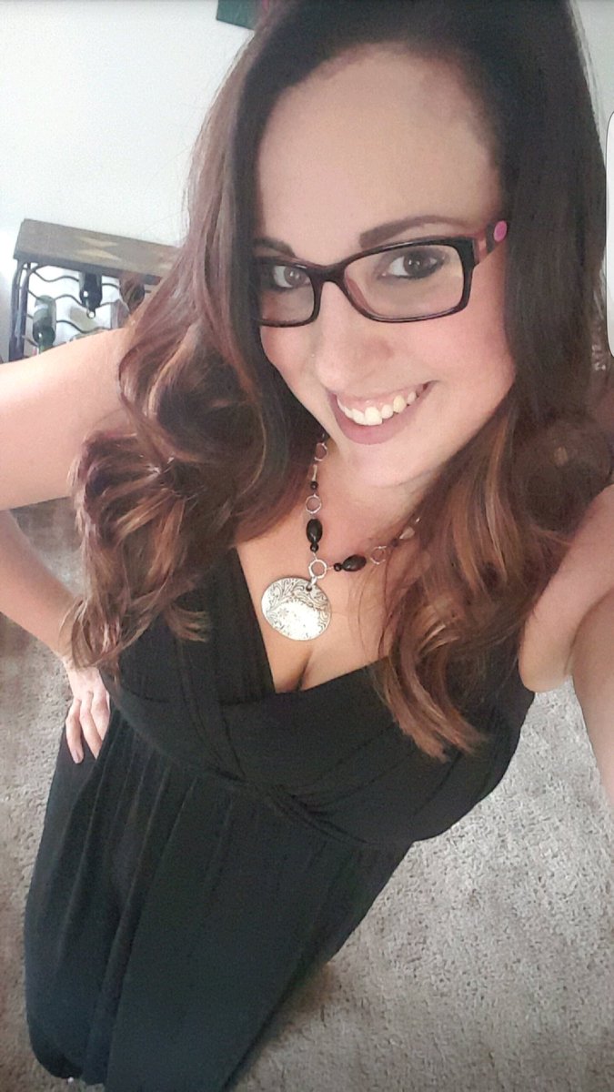 jenniferlee828's tweet photo. Obsessed with my new hair!!! #balayage #highlights #beauty #smile #happymonday #cutncolor https://t.co/GaibSheXyr