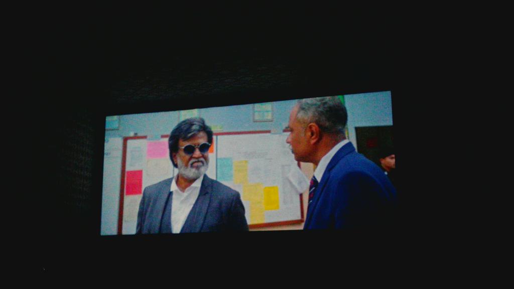 StrangeSoul_S's tweet photo. @bunbaby_VJ அல்லி டான் டாவ்வ்வ்😎😎😎#NeruppuDa🔥#NerunguDa 👊 @AllYGirL85 https://t.co/rhMrp8zZoB