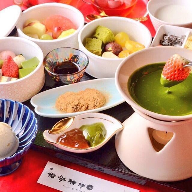 retrip_news's tweet photo. 虜になる人が続出中！今話題の”抹茶フォンデュ”が食べられるお店5選 @retrip_news https://t.co/mMMOzpuY6j https://t.co/MnJv2NVnUc
