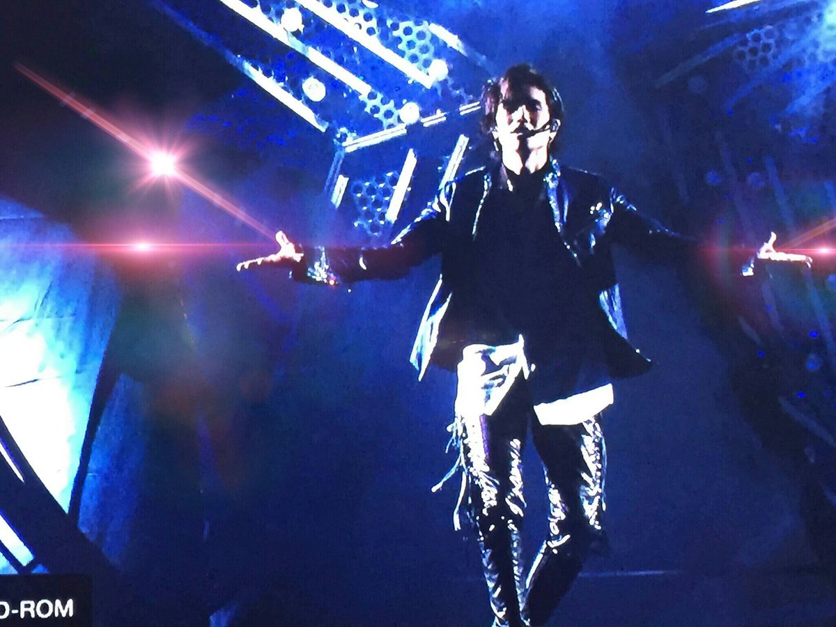 ebiebilove35's tweet photo. レーザーを自由自在に操る五関様。
※画像はイメージです。 https://t.co/HMTNtIkqIQ