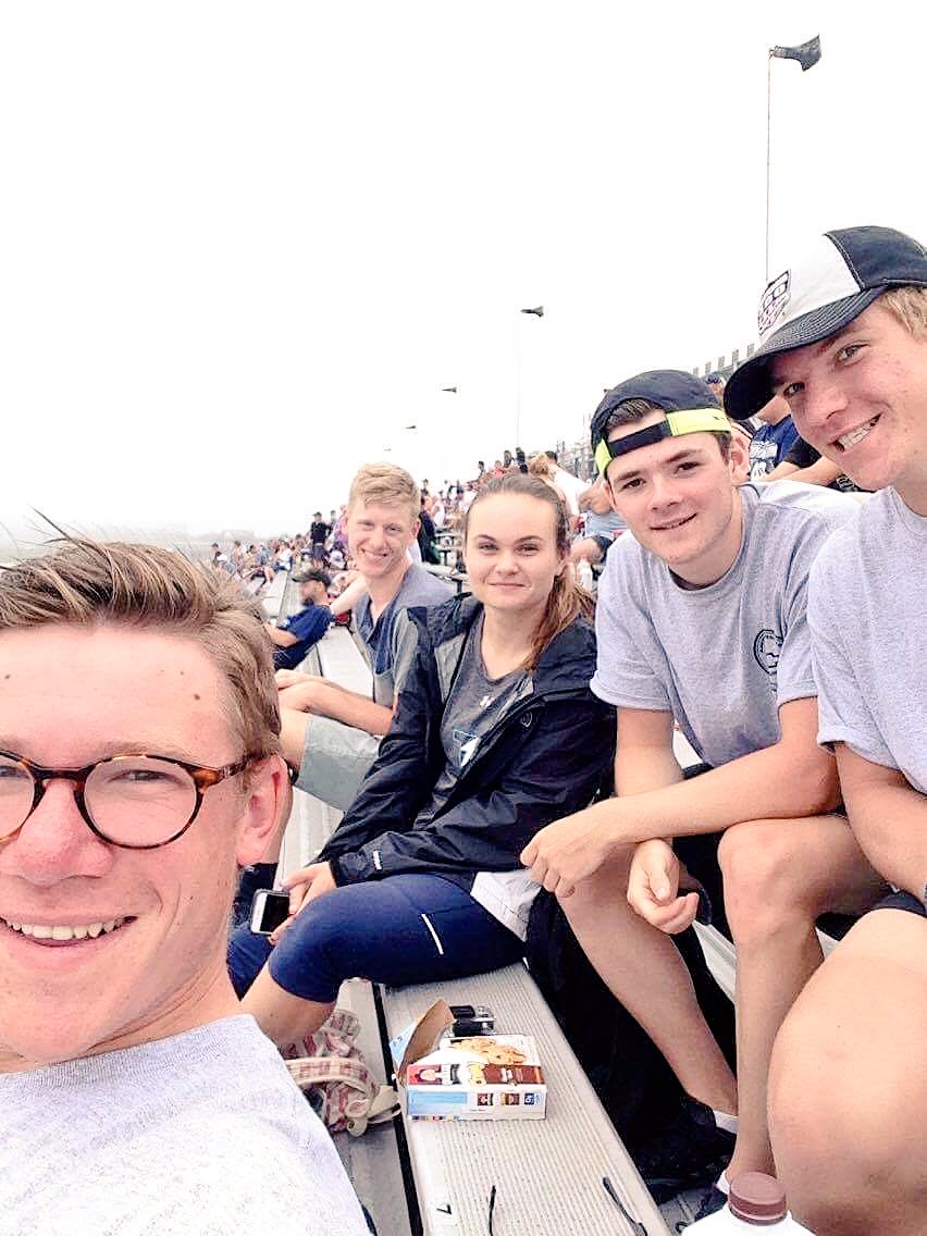 _mckenziebrowne's tweet photo. It took two days thanks to the weather, but we finally got to see a nascar race 👌🏼 #Murica https://t.co/XHUZYae8zA