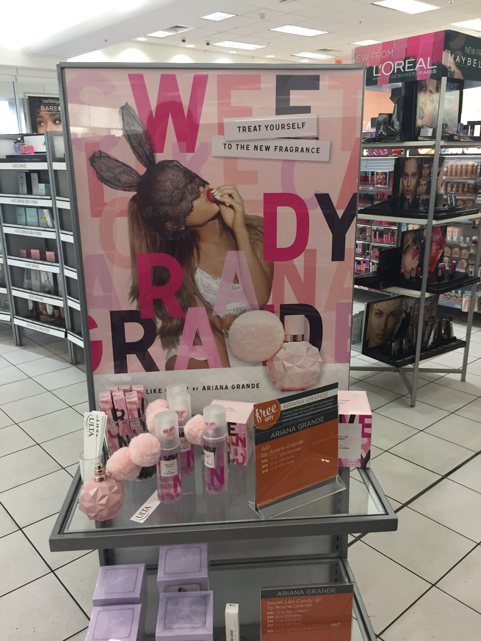 Sweet like online candy rollerball perfume