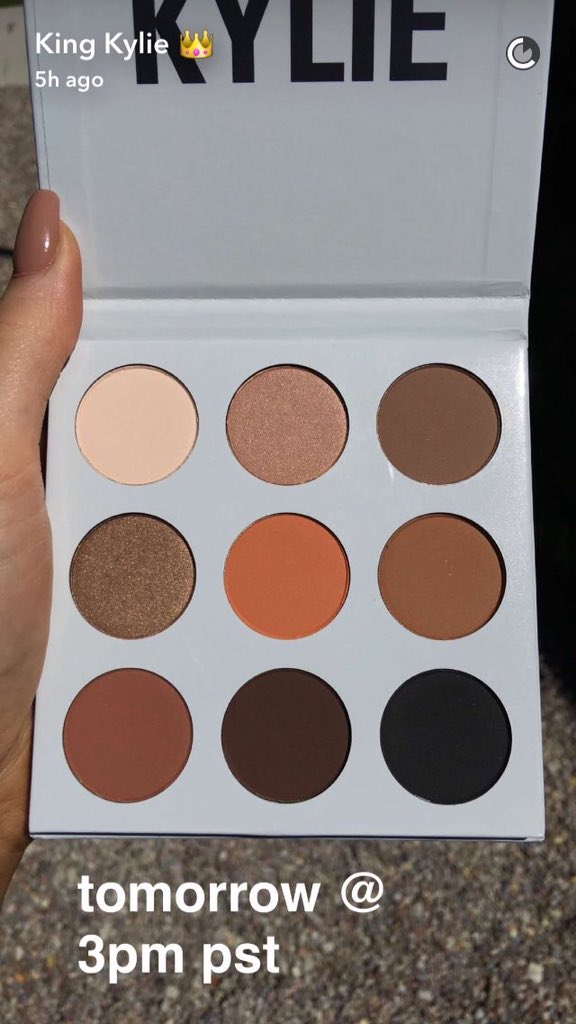 ABHdipbrows's tweet image. Retweet to win KYLIES news eyeshadow palette

✨2 winners✨

Must use my poshmark code NHRMU w/ purchase OR be loyal