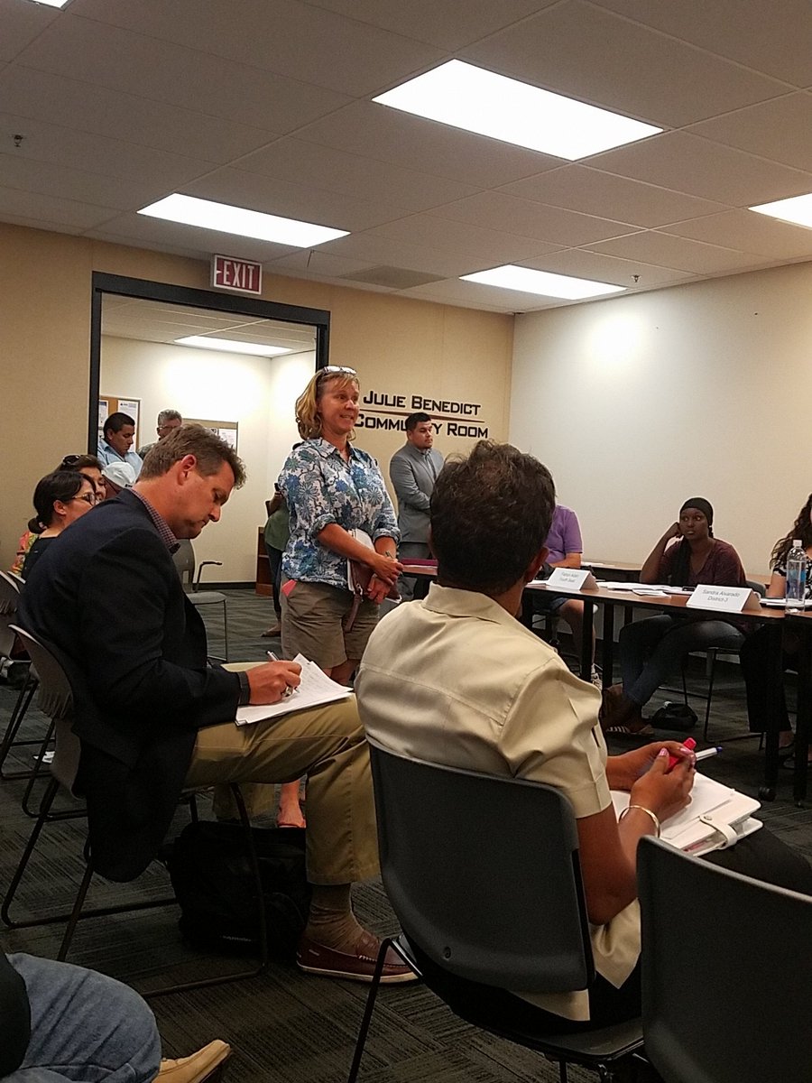 CirculateSD's tweet photo. " Bicycling expands community experience" - Wendy at #CHAPC talking about the importance of bike facilities https://t.co/HzmMoLrj0u