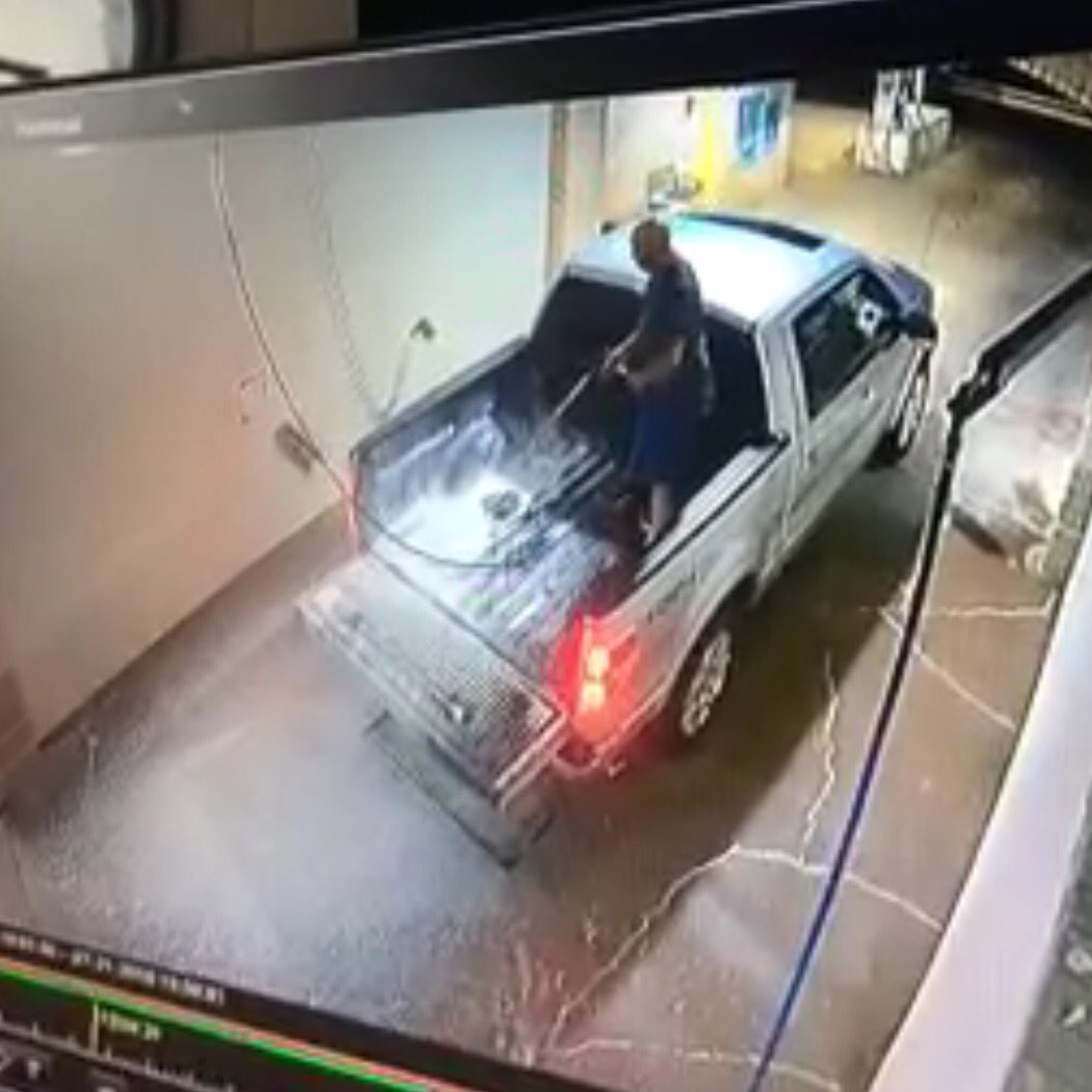 SullysGrill's tweet photo. Anybody recognize this fine fellow? Washed wet paint out of his truck &amp; all over the Pure Car Wash on Wellborn Rd. 😕 https://t.co/uww0SdKFN1
