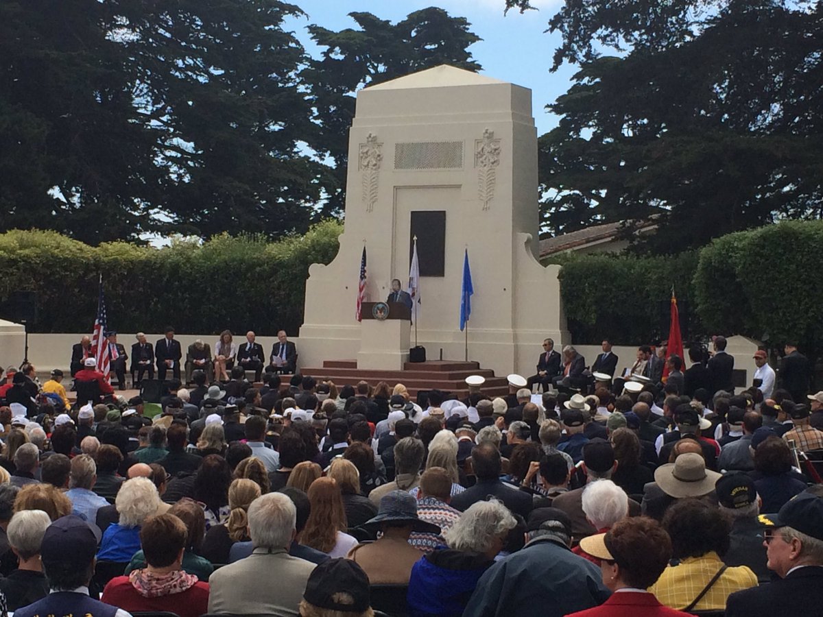 hanjangho76's tweet photo. Opening ceremony for the Korean War Memorial at the Presidio in San Francisco. https://t.co/FMvGGhenFo