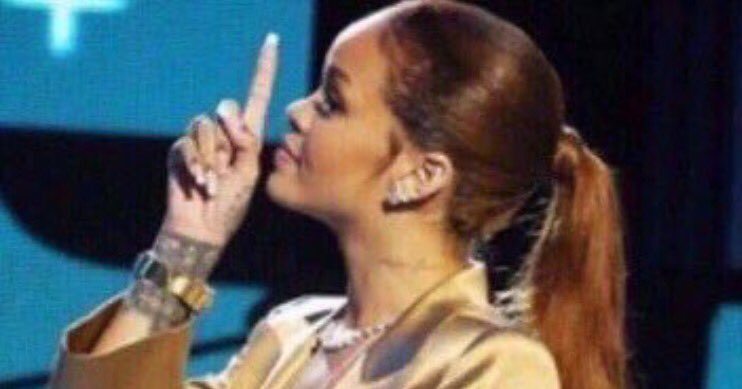 GMWBuzz's tweet image. Which girl deserves nothing but happiness?! #WeLoveYouRowan