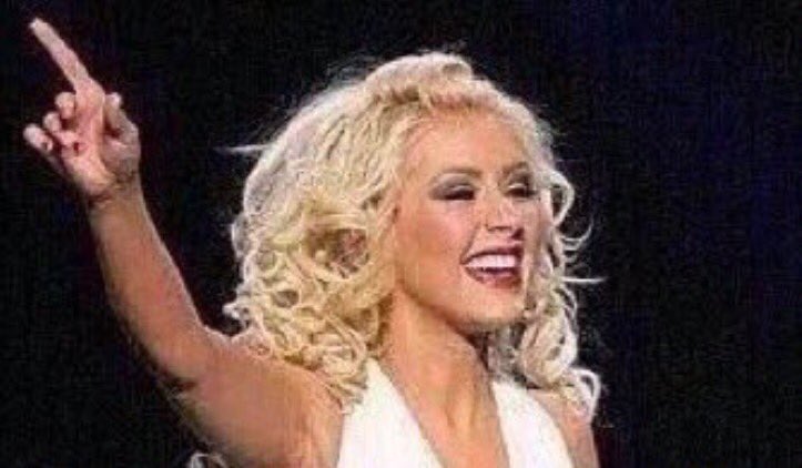 GMWBuzz's tweet image. Which girl deserves nothing but happiness?! #WeLoveYouRowan