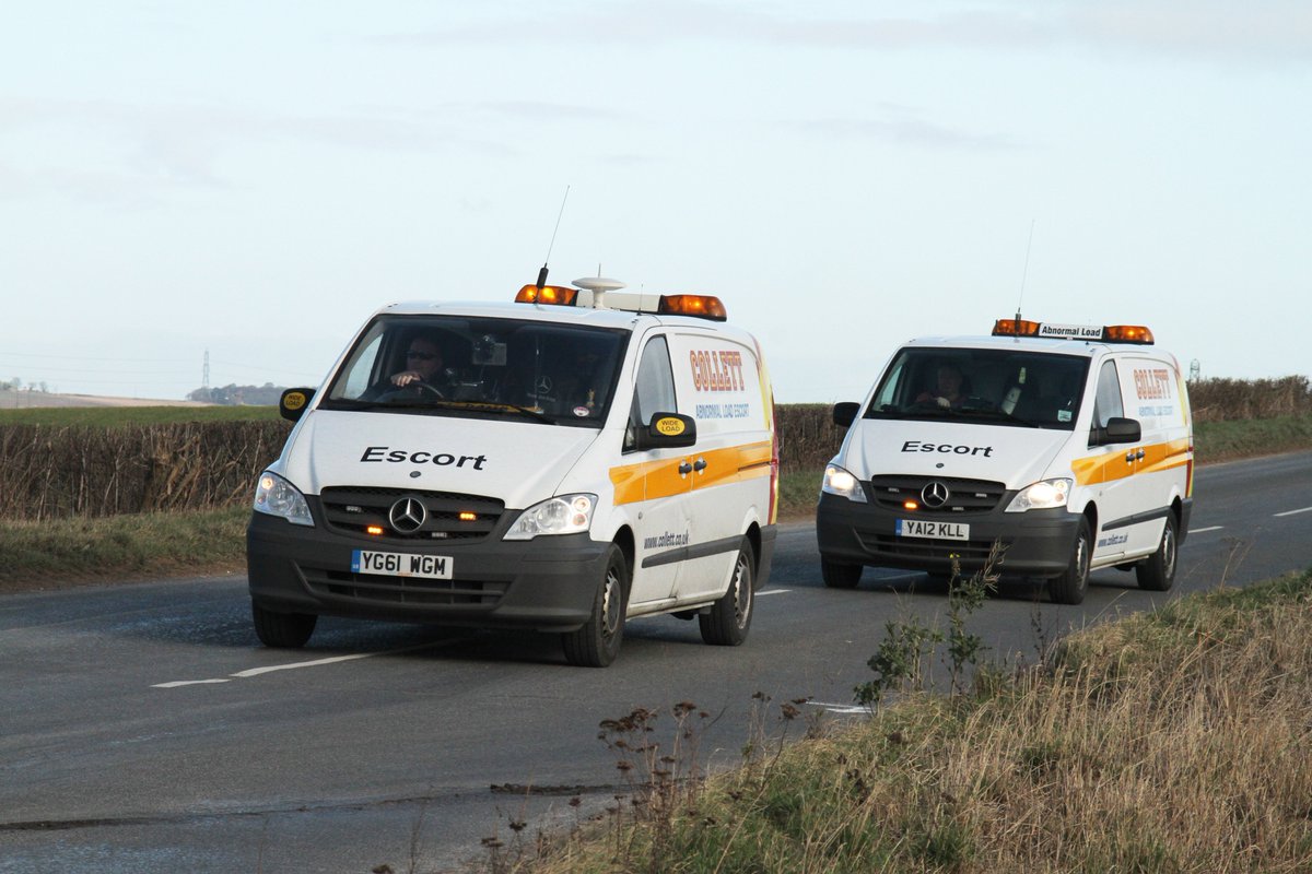 CollettLtd's tweet photo. New escort driver training gets underway, #AbnormalLoads #EscortDriver #Training - https://t.co/EUehOIVQPf https://t.co/gNzucSL2Jm