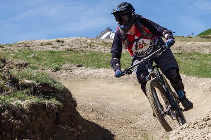 DebraAd45277538's tweet image. @WeNurses #getactivechallenge
Mountain biking a couple of weeks ago no pic from weekend