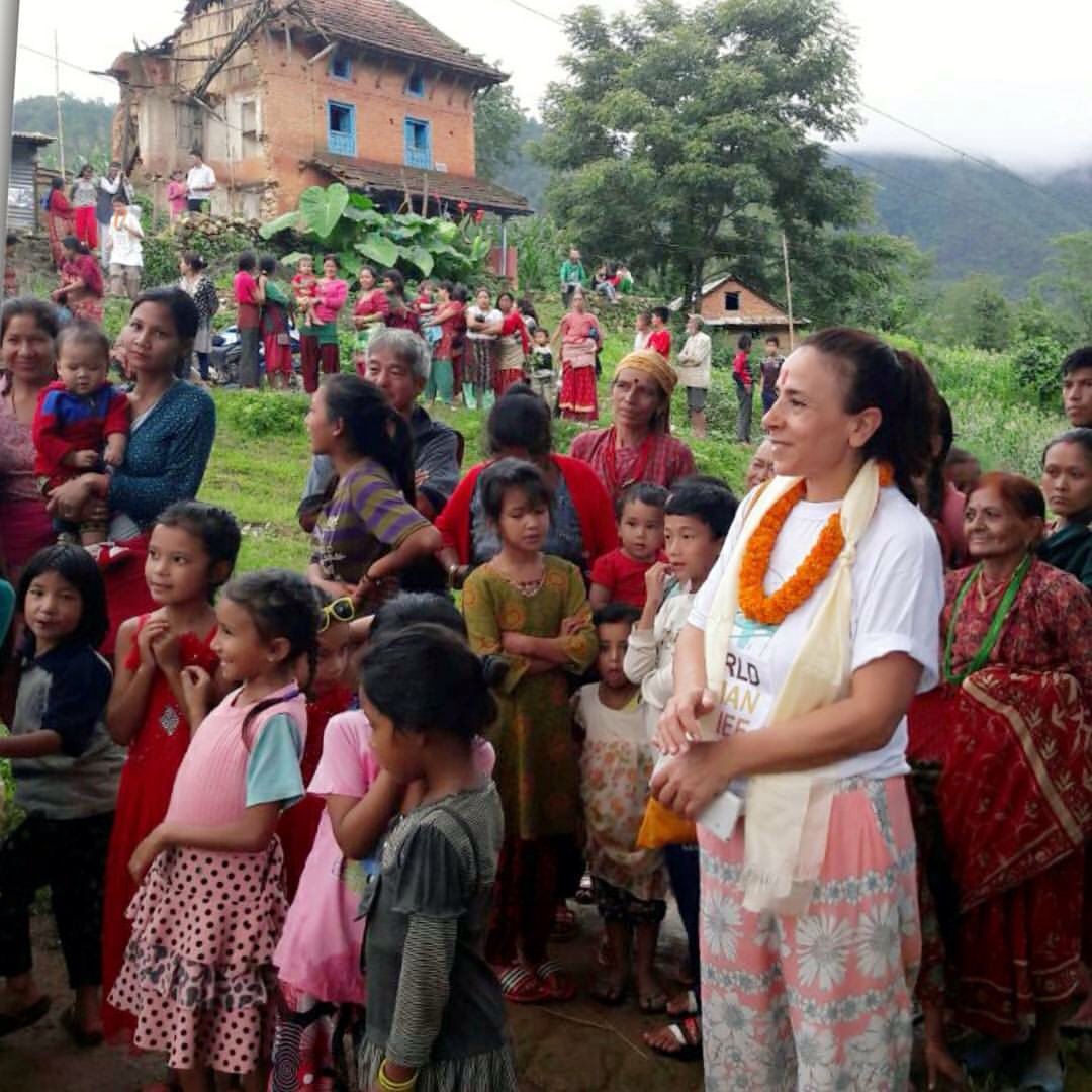 WHR ekibi dünya insani yardım için Nepal Lele Köyü'nde.
#nepalokulprojesi