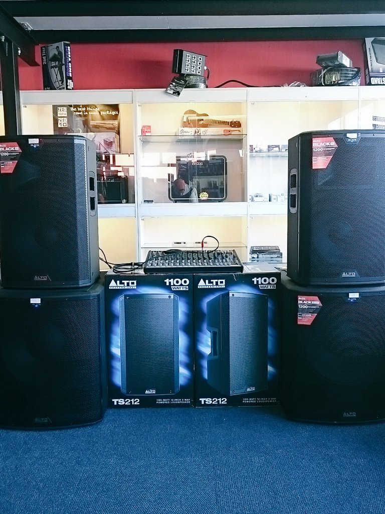 1DaKidSA's tweet photo. @AltoProBrasil #altopro #sound #system #speakers #loud #rt https://t.co/FazKpC37ZY
