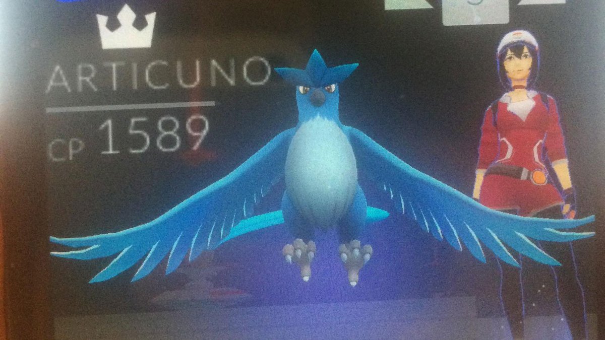 OMGitsAliA's tweet image. First Ledgendary spot in Pokemon GO! 😱 Probably hacked though... 😔