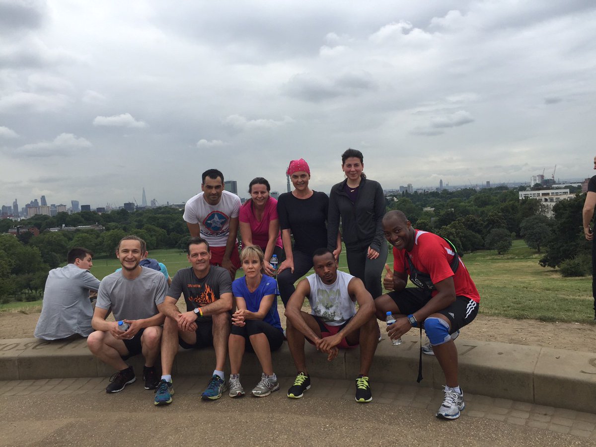 StGilesHotels's tweet photo. Our @StGilesLondon team is ready for @TheLondonTri! Help them support #CentralYMCA #London https://t.co/yHBhJoRGVG https://t.co/7akpf00om5