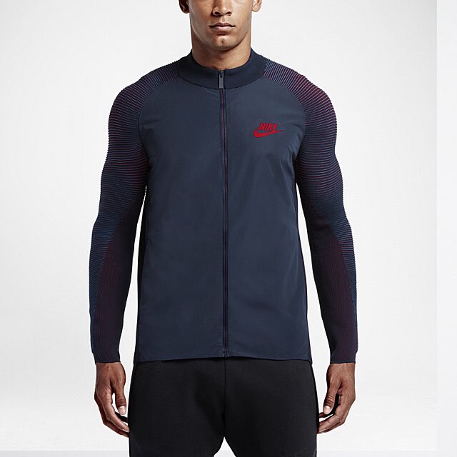 thechimpstore's tweet photo. A look at Nike's latest innovation, the Dynamic Reveal Tech Knit Jacket. Launching Thursday! https://t.co/ae66MRKTt7 https://t.co/P1vQhy6rcq