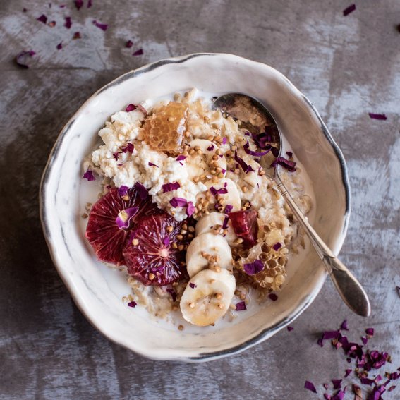 AltMilk's tweet photo. Breakfast inspiration doesn't get better than that...Find @HBHarvest's recipe here: https://t.co/oHg4oL2b14 https://t.co/Wzc3G9Hcik
