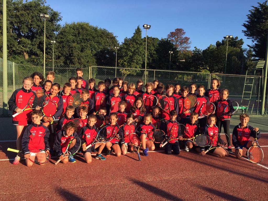 Torneo Acampada en Torrelavega, 45 jugador@s de la Escuela de Tenis del Real Grupo Cultura Covadonga.... #somosgrupo