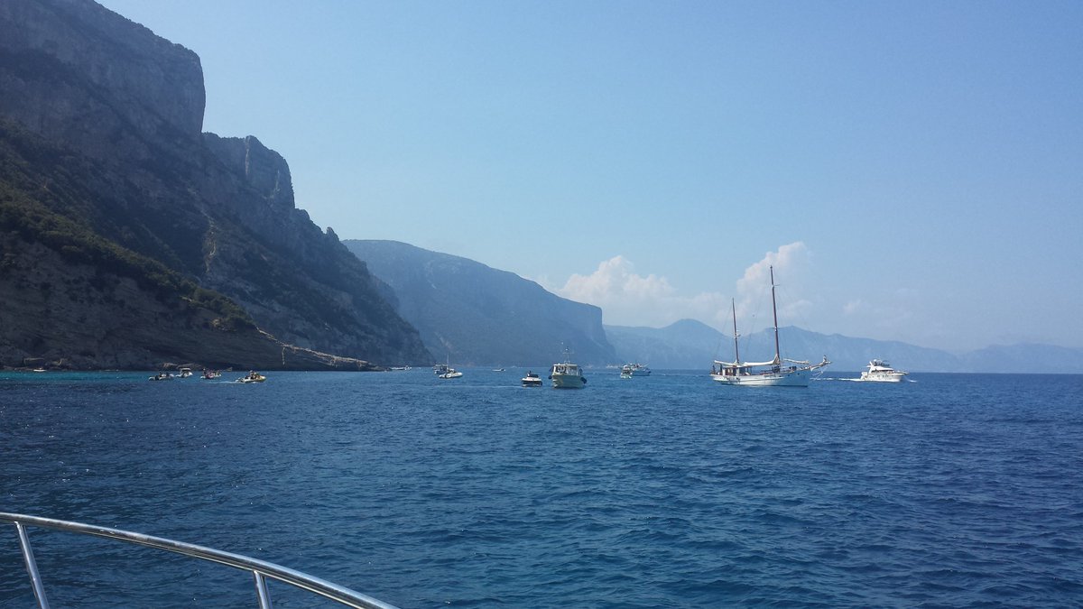 dcorbacho's tweet photo. End of holidays :( Sardinia has amazing coasts. Highlights: Compultittu and Cala Gonone boat trip https://t.co/NhRbutw6y9