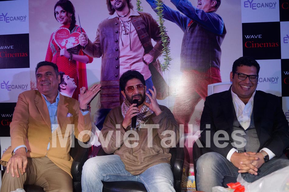 MovieTalkies's tweet photo. Starcast Of #TheLegendOfMichaelMishra promote their film.
@bomanirani @ArshadWarsi @KayozeIrani @LegendMishra https://t.co/suzGWZvULm