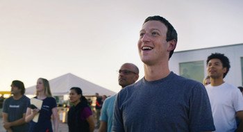 wef's tweet photo. Facebook's solar-powered internet drone takes its first flight https://t.co/T2oyVjIA8A https://t.co/3MgGnKwpsR