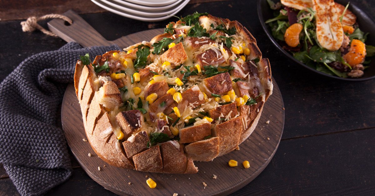 EdgellAu's tweet photo. Easy, cheesy and delicious, @Phoodie’s pull-apart loaf is irresistible: https://t.co/uynqyQsTKm #cheese https://t.co/lVkinkvqfm