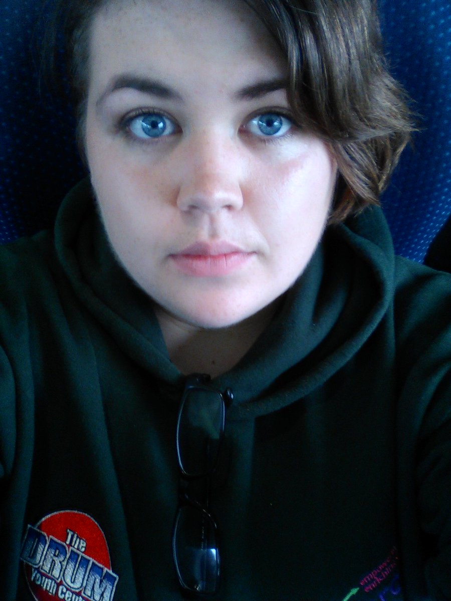 obsessive_much_'s tweet photo. Love my @drumyouthcentre hoodie an all but god am I warm after the hill. Great start to the week #ForóigeLeadership https://t.co/lYOzrZzcbn