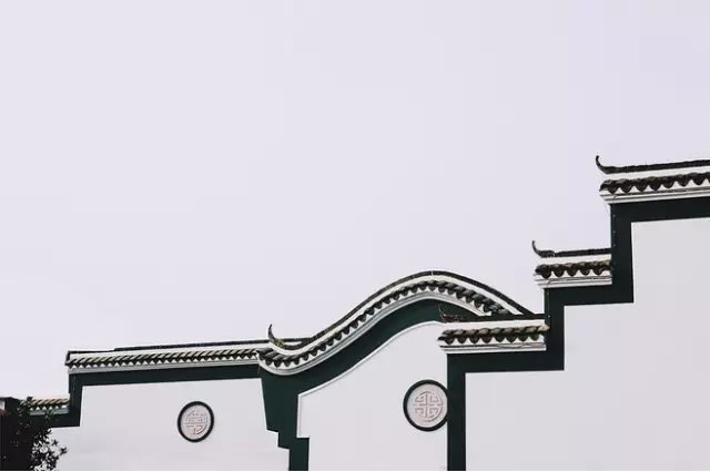 afier1983's tweet photo. 中国徽派建筑，越简，越美~ #adphoam #max #maxgroup https://t.co/Rfy0FRHltG