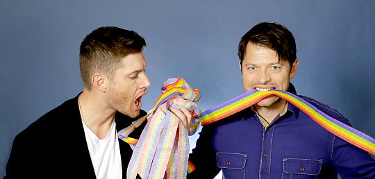 destielisreal's tweet photo. Taste the rainbow https://t.co/IHpd1mHQed