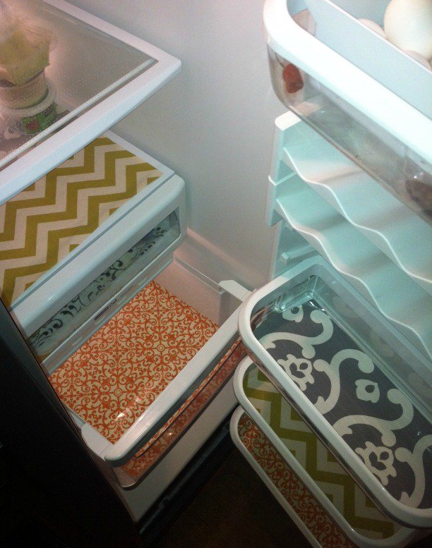 HanoverFoods's tweet photo. A little shelf paper is all you need to add pizzazz to your fridge. Thanks @30secondmom for the tip. #HanoverHack https://t.co/cfepieZxg4